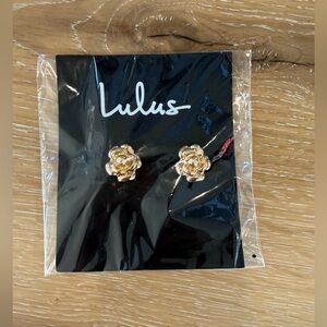 Lulu's Gold Stud Earrings